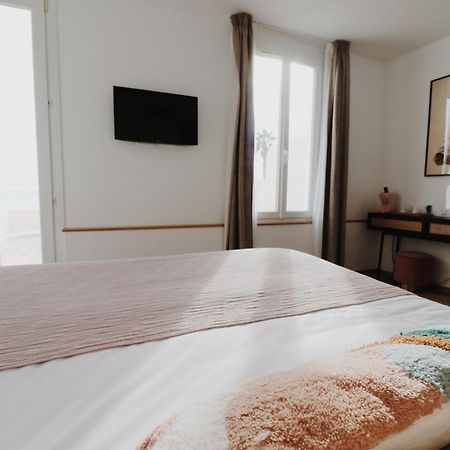 Le Rose The Hotel ลาซิโอตาต์ ภายนอก รูปภาพ