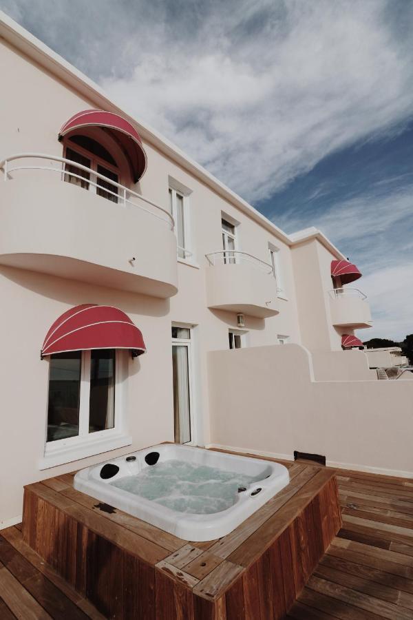 Le Rose The Hotel ลาซิโอตาต์ ภายนอก รูปภาพ