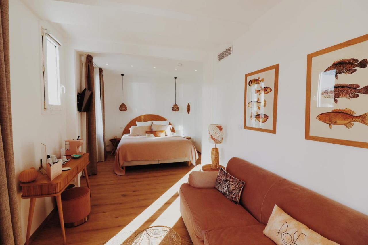 Le Rose The Hotel ลาซิโอตาต์ ภายนอก รูปภาพ